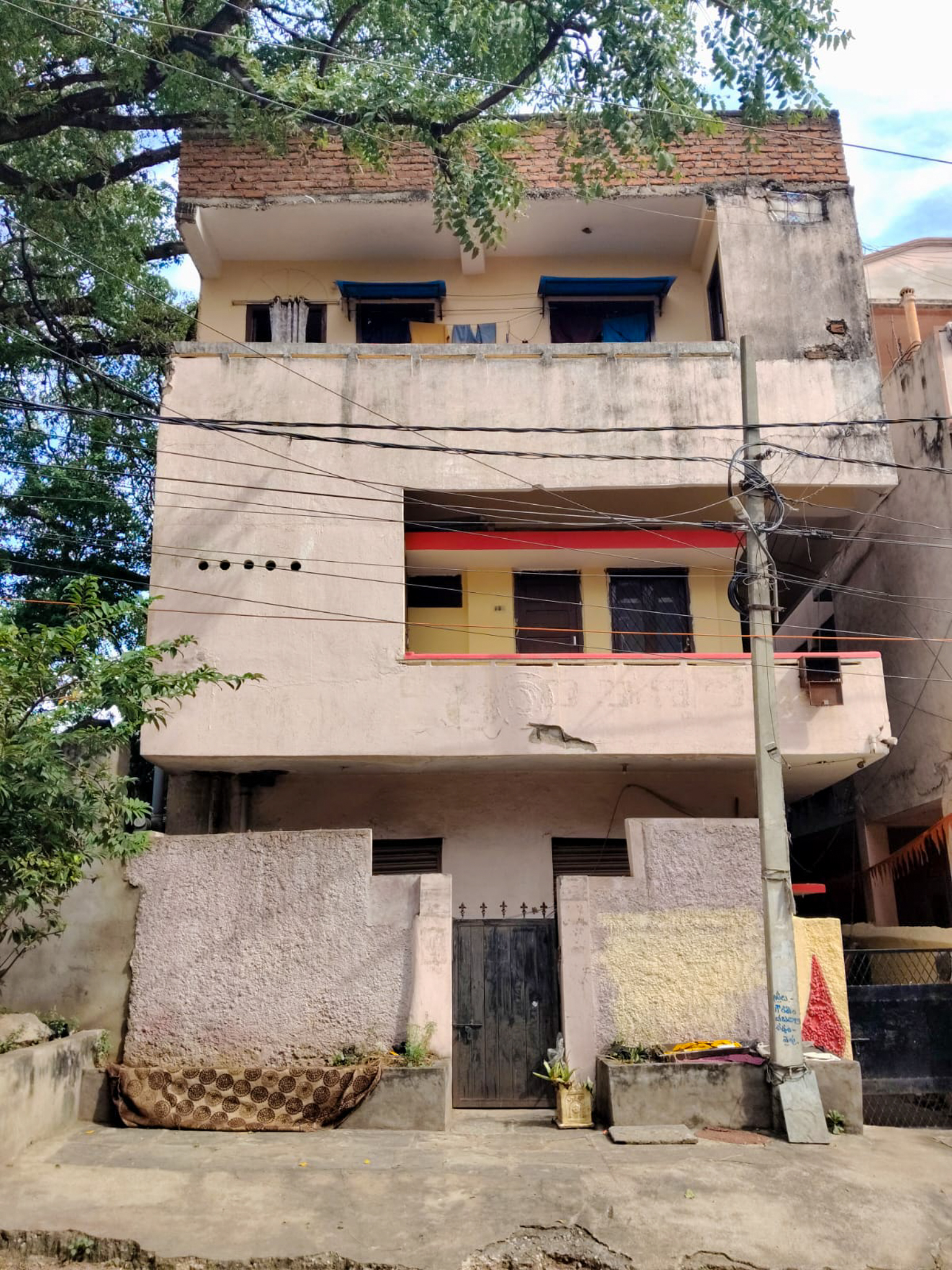 Independent house for sale Nallakunta Hyderabad - (ID – 26021301)