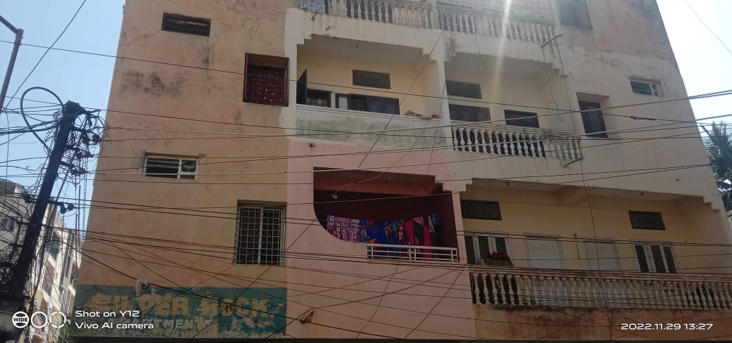 Flat for sale in Hyderabad - (ID – 26021108)